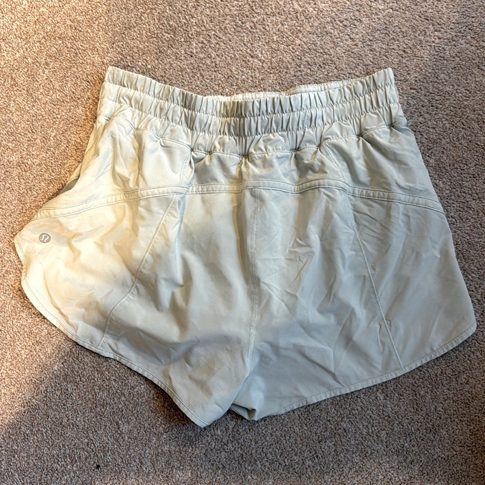 Lululemon track that 3 inch short
